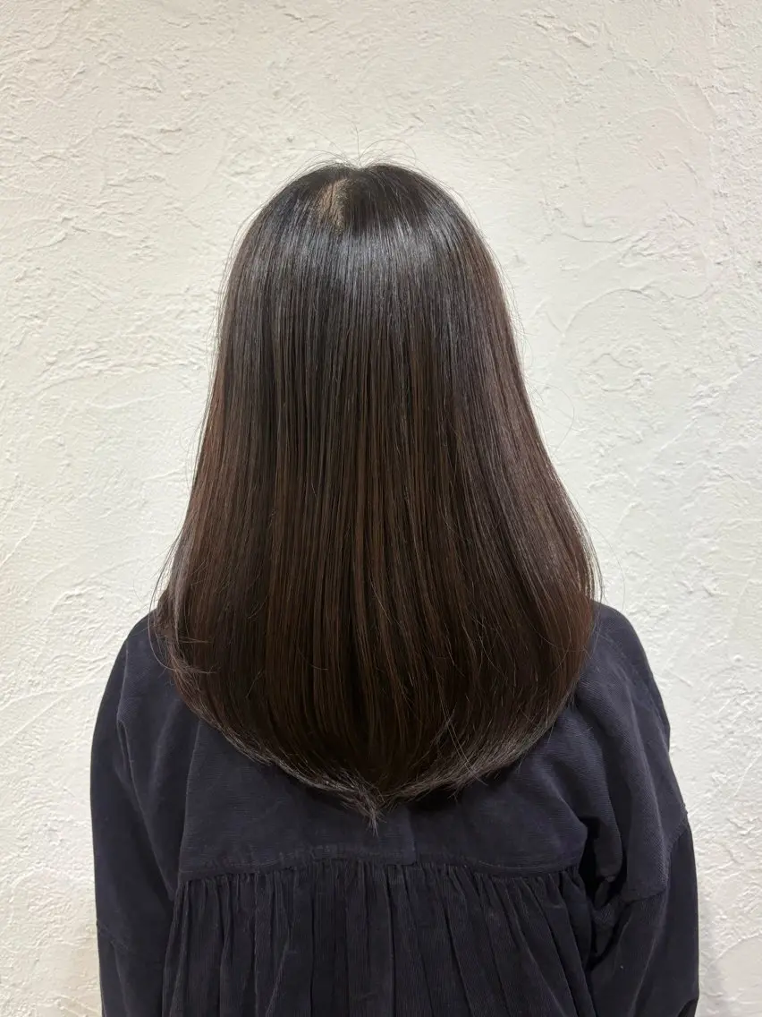 カラー 近藤 璃人のヘアスタイル
