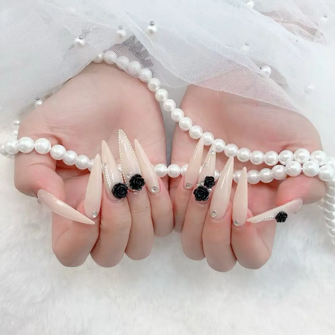 ネイル 持ち込み ハンドネイル B·U Nail大宮 長さだし専門店のネイルデザイン