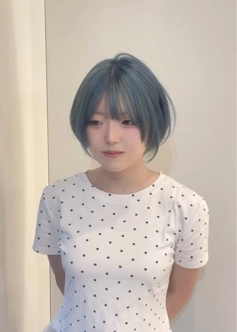 カラー nagisa 🎀 ハイトーン 髪質改善のヘアスタイル
