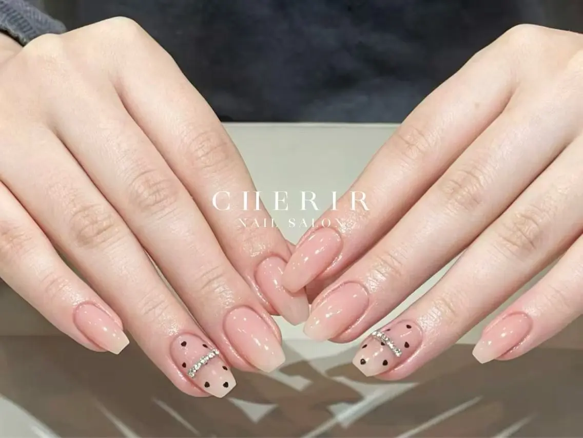 ネイル CHERIRNAIL ミキのネイルデザイン