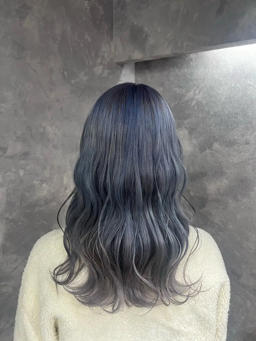 ロング 萩原 一葉のヘアスタイル