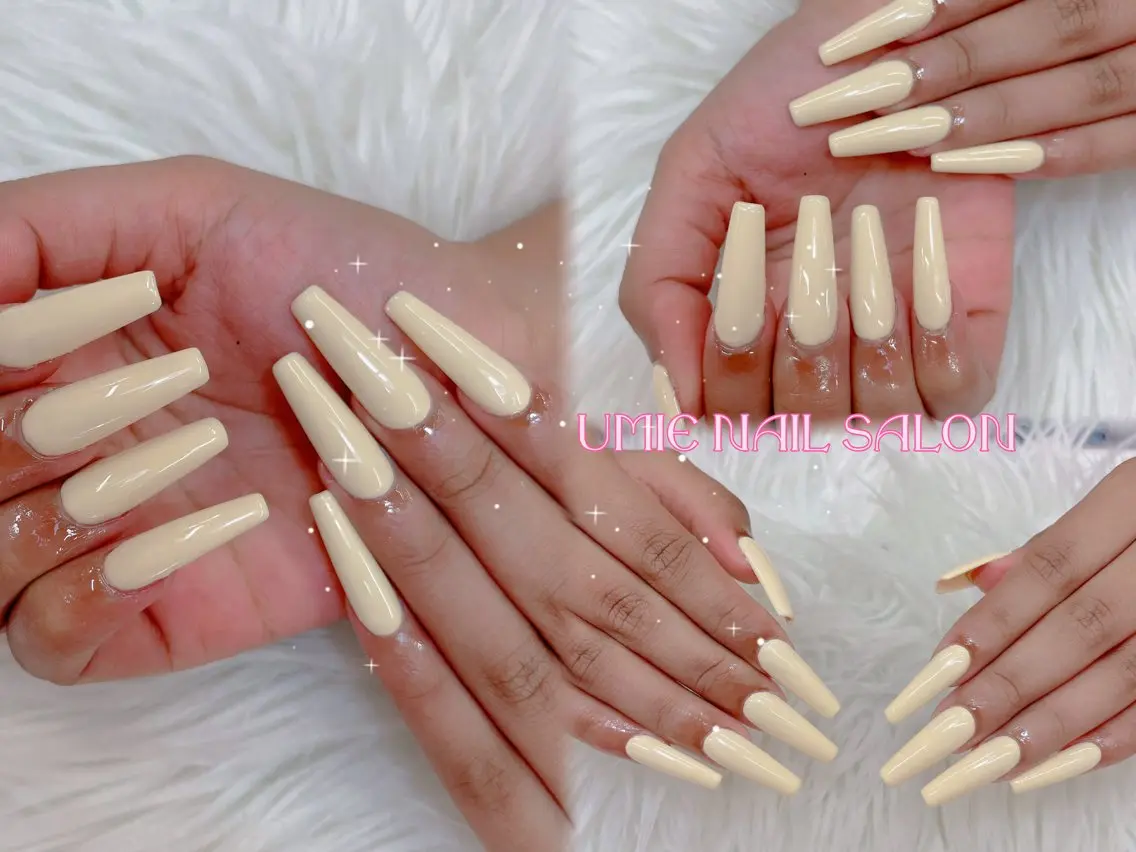 ネイル フットネイル フレンチネイル ジェルネイル ガラスフレンチ マグネットネイル UMIE NAIL SALONのネイルデザイン