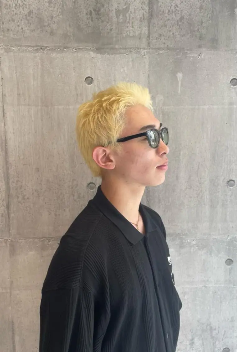 メンズ ハイトーンカラー✨️ 艶カラー特化Amiのヘアスタイル