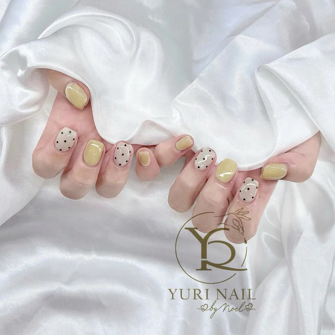 ネイル ハンドネイル フットネイル ハンドケア YURI Nail NARITAのネイルデザイン