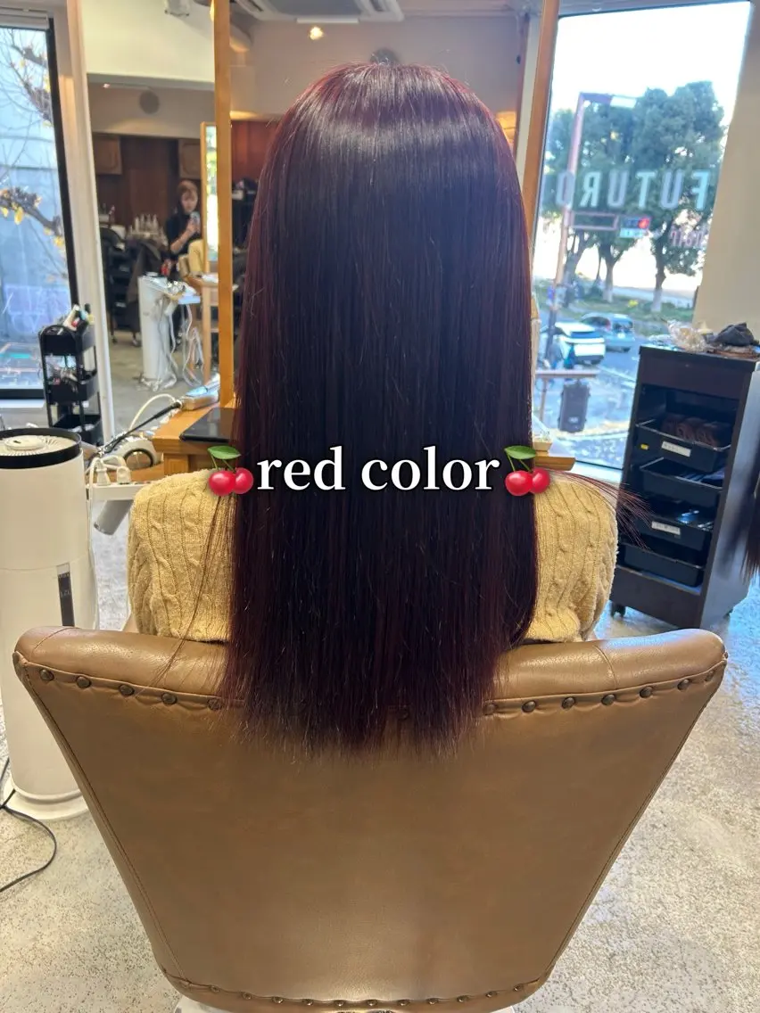 ロング SA YAKAのヘアスタイル