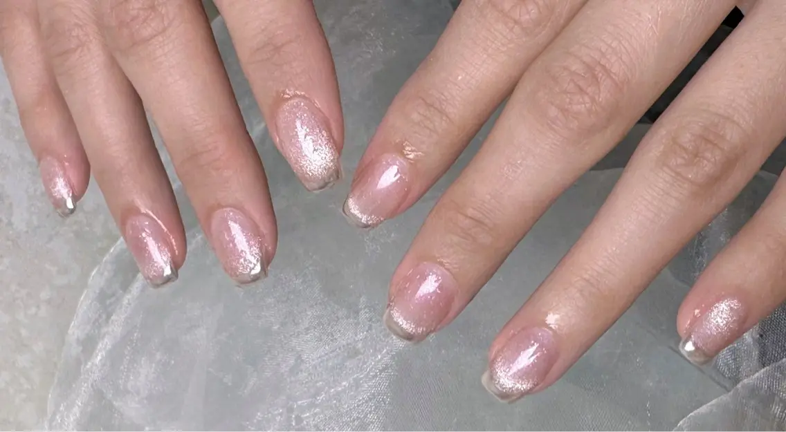 ネイル アートネイル 韓国ネイル 水色 ロングネイル マグネットネイル ハンドネイル ハンドケア NailDemure 【銀座店】のネイルデザイン