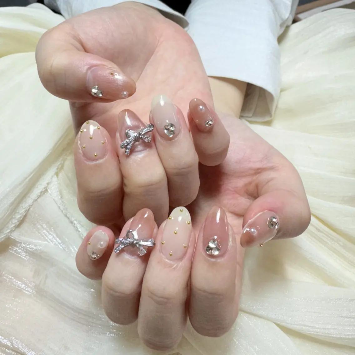 ネイル ハンドネイル 🎀nana🫧 ワンホンネイル🎀のネイルデザイン