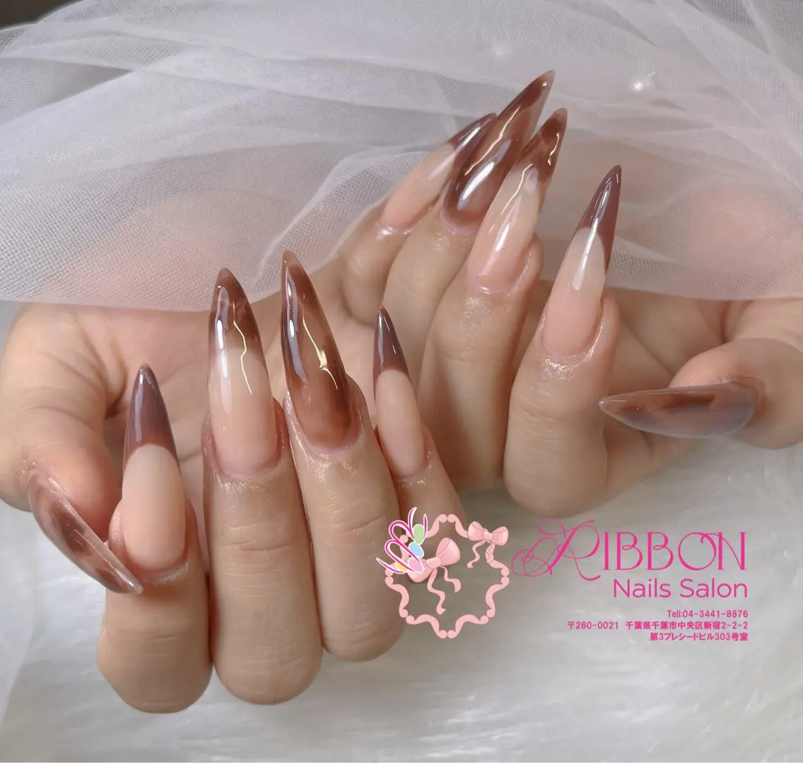 ネイル フットネイル フレンチネイル ジェルネイル マグネットネイル 持ち込み ハンドネイル Ribbonnail salonのネイルデザイン