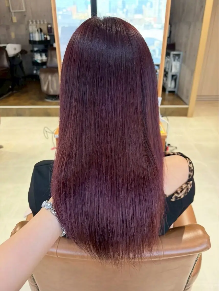 セミロング カラー ピンクカラー パープルカラー レッドカラー トリートメント ANKH CROSS 🍒SHIANのヘアスタイル