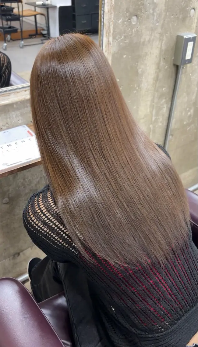 ロング カラー ベージュカラー ブリーチ ブラウンカラー 透明感カラー ブリーチなしカラー ヘアカラー トリートメント CALON本店よしき 透明感/似合わせのヘアスタイル