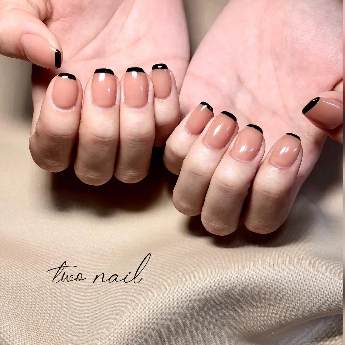 ネイル アートネイル ブラウン フットネイル ハート ニュアンスネイル two nailのネイルデザイン