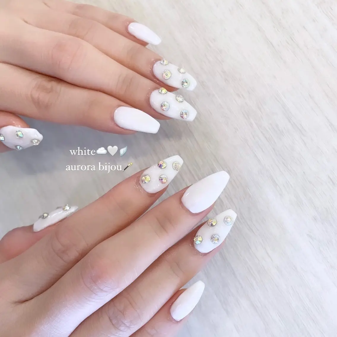 ネイル ホワイト Nail Salon Gummi.のネイルデザイン