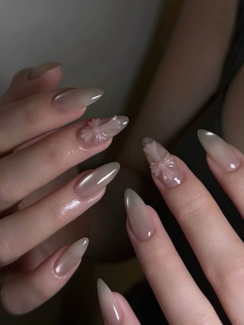 ネイル フットネイル フレンチネイル グラデーション 韓国ネイル ロングネイル ハンドネイル Miyabie' Nail Salonのネイルデザイン