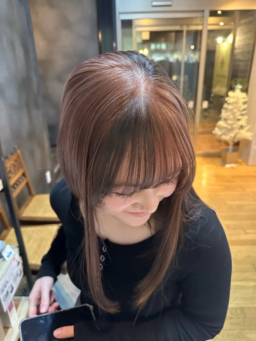 ロング ヘアカラー 坂庭 美夢のヘアスタイル