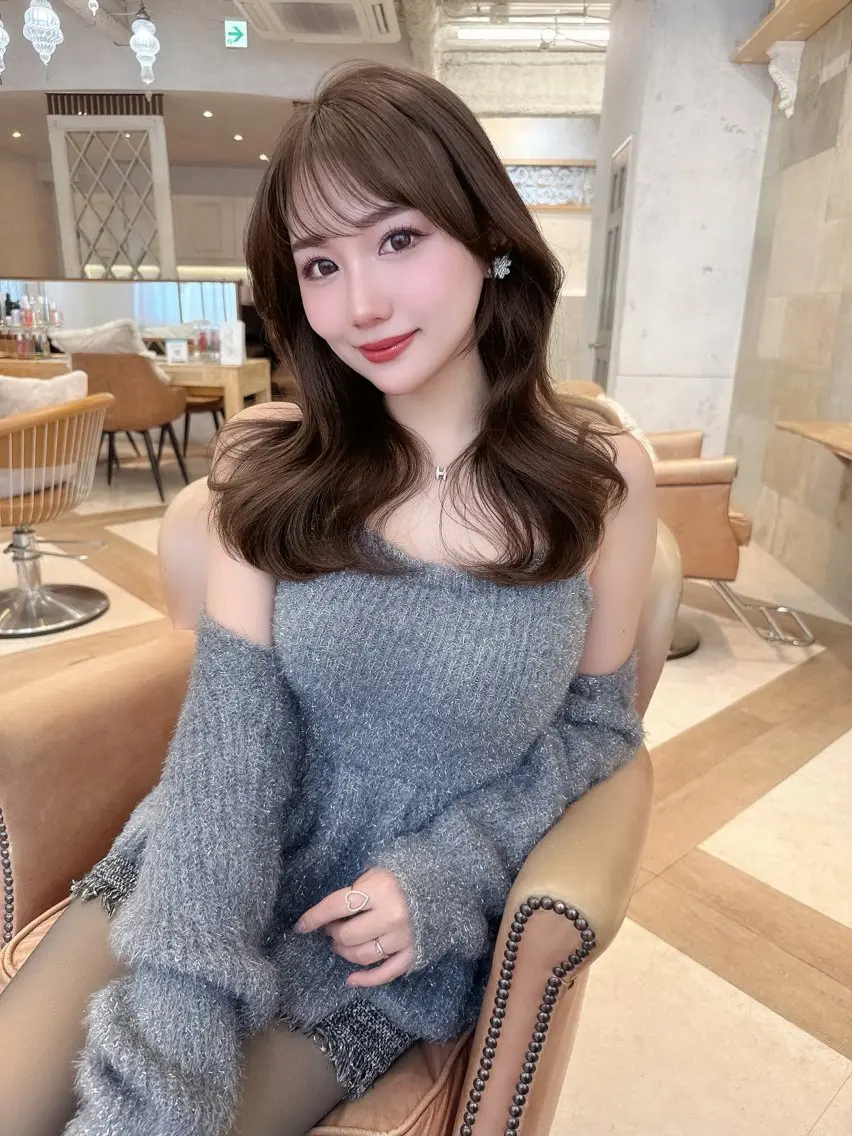 ロング カラー ヘアアレンジ カット ヘアカラー トリートメント ツヤ髪になりたい方へ 🩷柴田知亜希のヘアスタイル