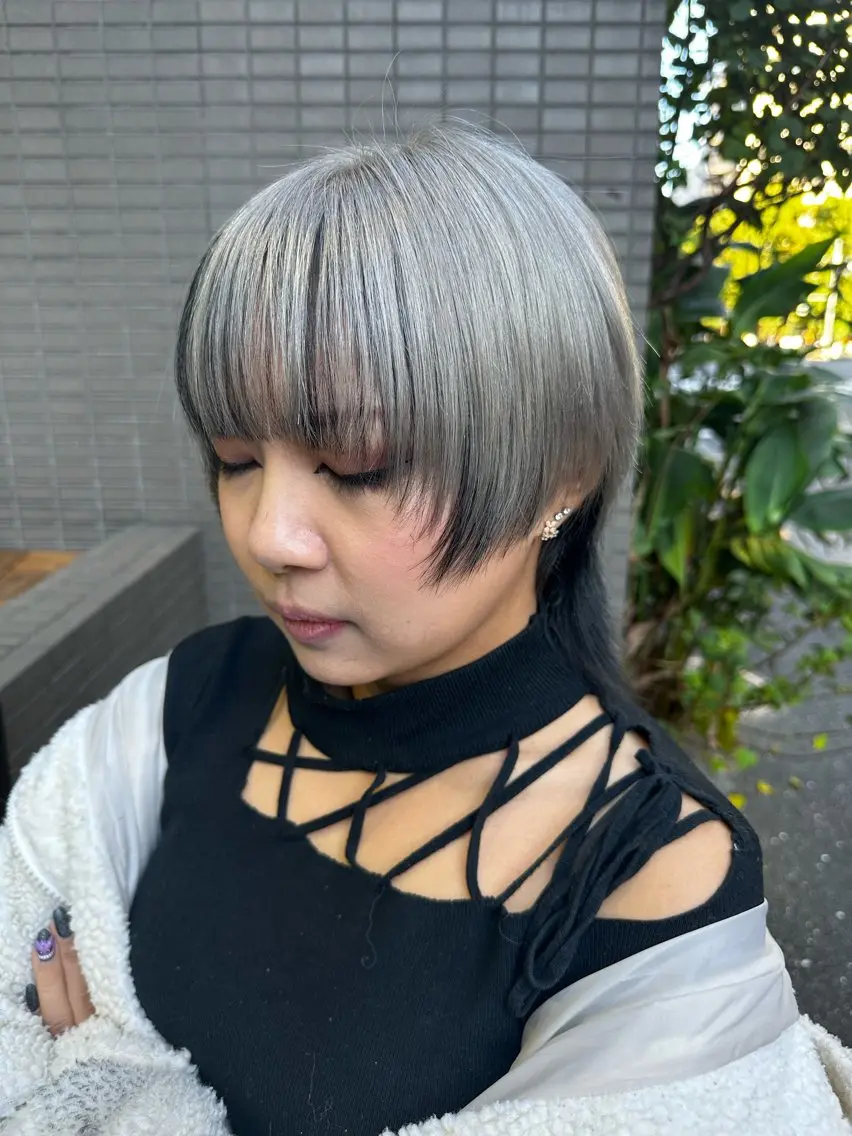ショート カラー ヘアアレンジ インナーカラー ウルフカット ヘアカラー 🧶ブリーチカラー TERU🧶のヘアスタイル