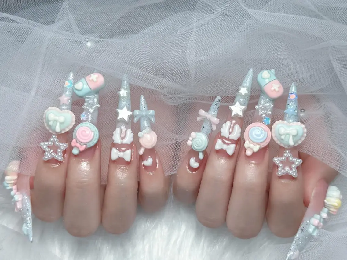 ネイル アートネイル ハンドネイル NIE NAIL Luxeのネイルデザイン