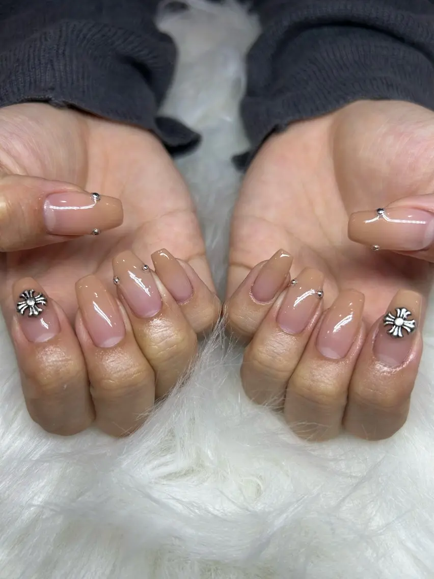 ネイル Rina .のネイルデザイン