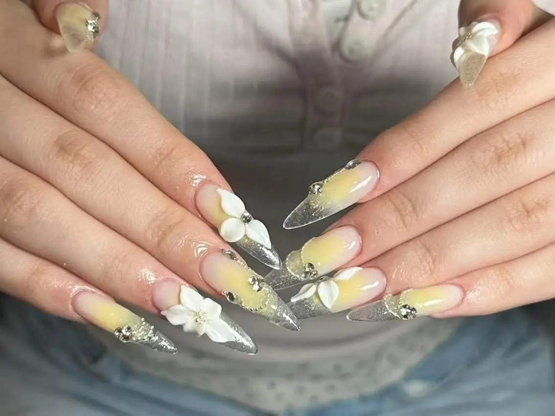 ネイル Yuu🎀 Belle Nailのネイルデザイン