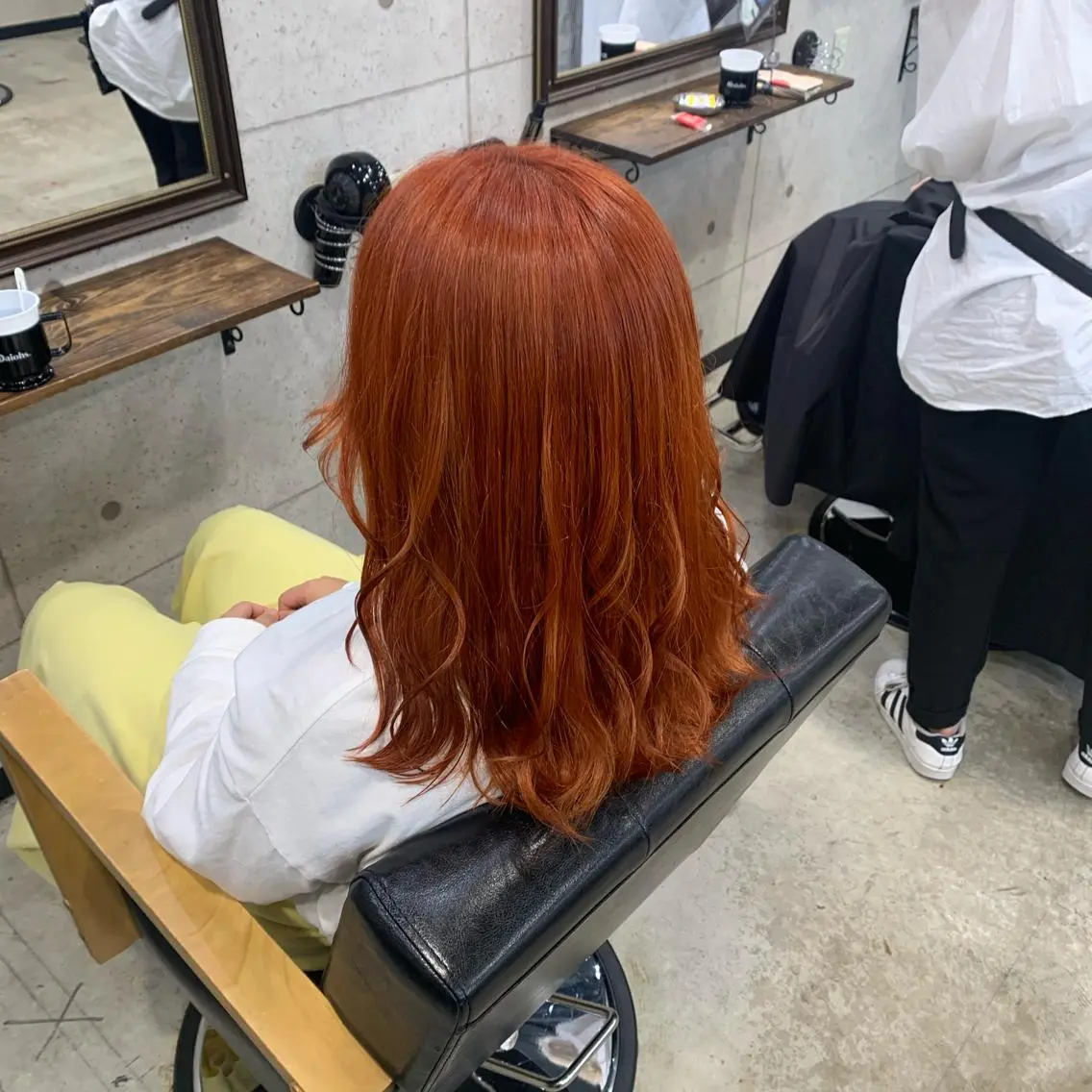 カラー 天野 利咲のヘアスタイル