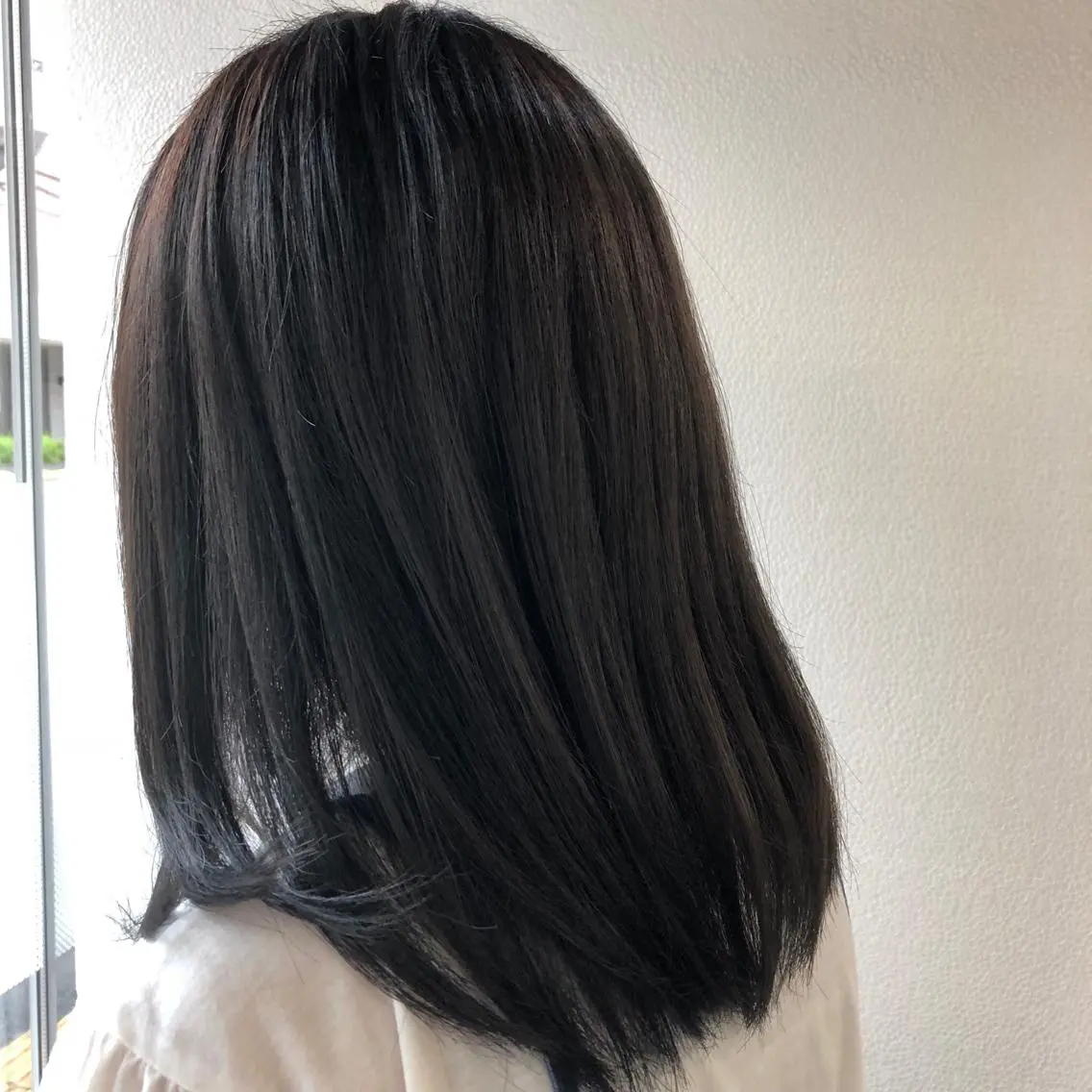 ミディアム カラー アッシュ 菅沢 奈生のヘアスタイル