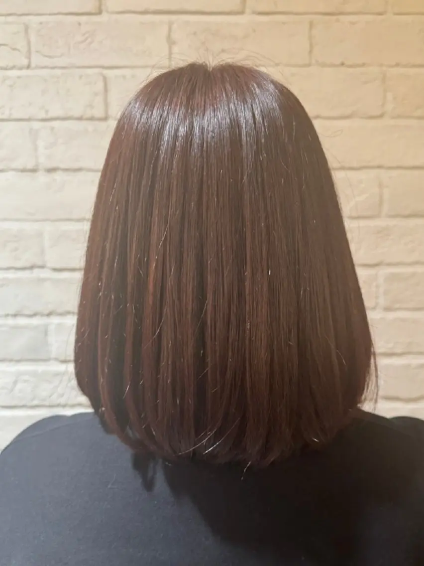 ミディアム カラー ヘアカラー リアナ ヘアーアトリエ 涼泉のヘアスタイル