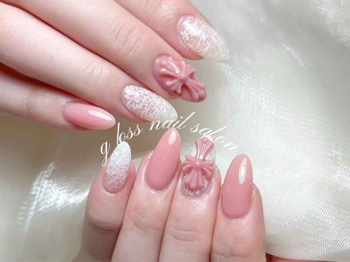 ネイル りこ🫧 gloss nailのネイルデザイン