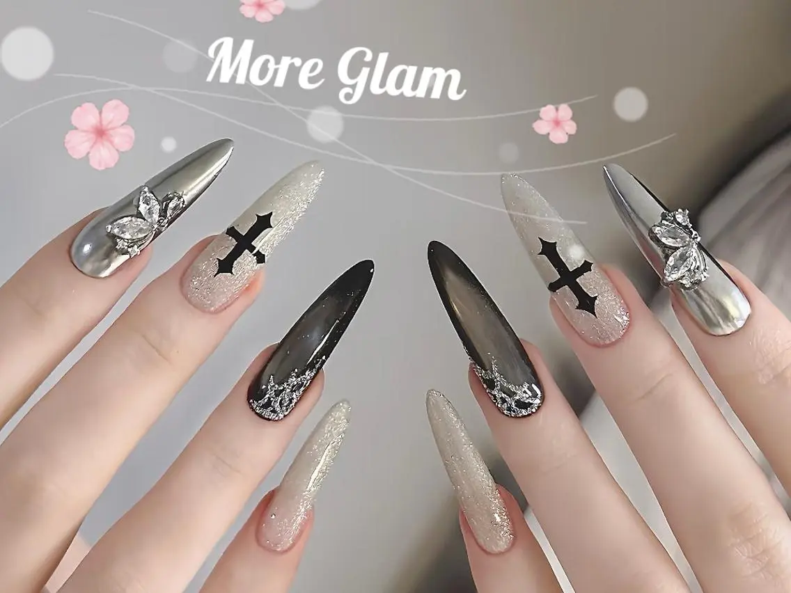 ネイル 長さ出し フットネイル フレンチネイル ジェルネイル ガラスフレンチ MoreGlam ネイルのネイルデザイン