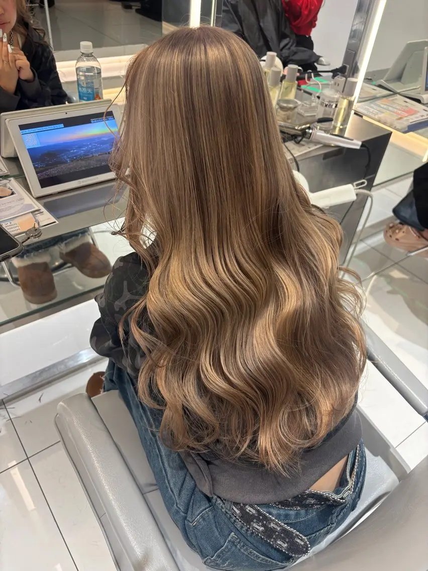 ロング カラー ヘアカラー ️🩵RINKA/ 艶color🩵のヘアスタイル