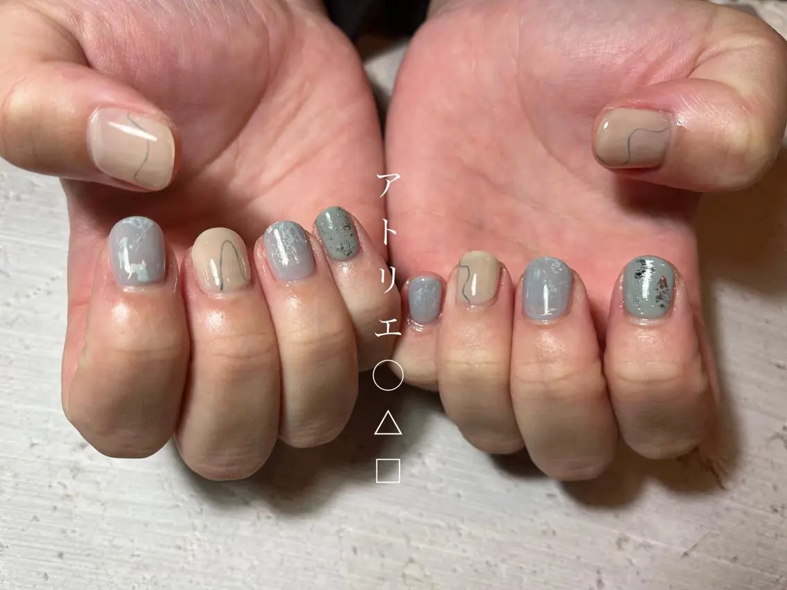 ネイル ニュアンスネイル オフィスネイル ハンドネイル アトリエ ○△□のネイルデザイン