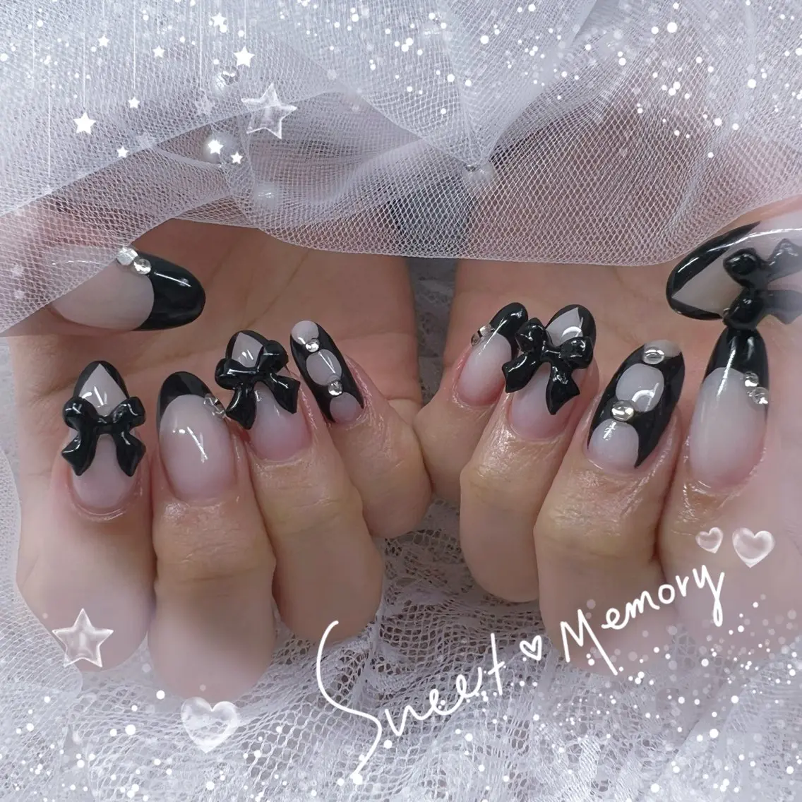 ネイル チークネイル フレンチネイル ガーリー ガラスフレンチ グラデーション ハンドネイル ハンドケア Chill Nailsalonのネイルデザイン
