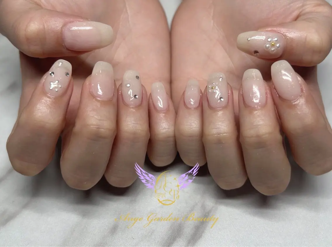 【ご新規様他店オフあり】hand｜シンプルデザインの写真