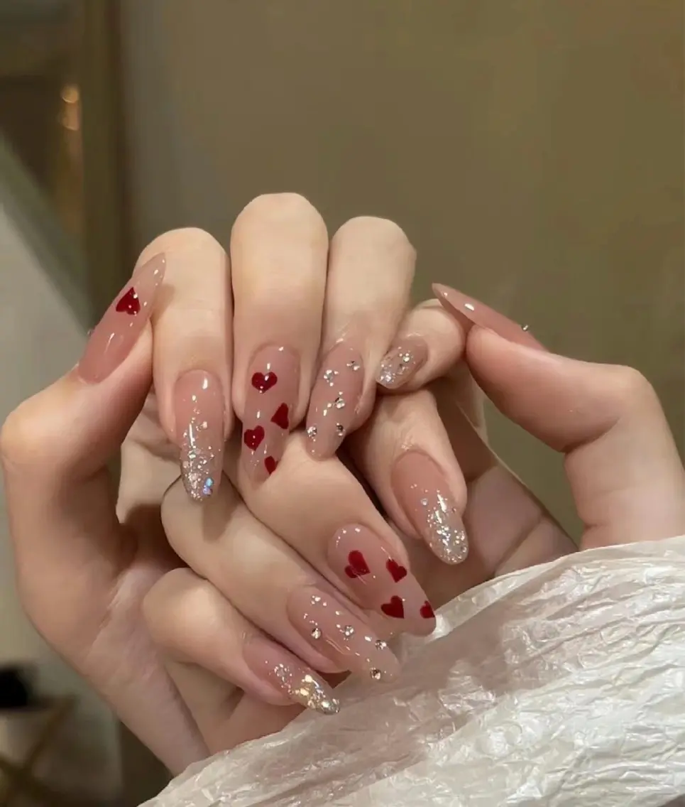 ネイル RAFFINE 高田馬場ネイルサロンのネイルデザイン