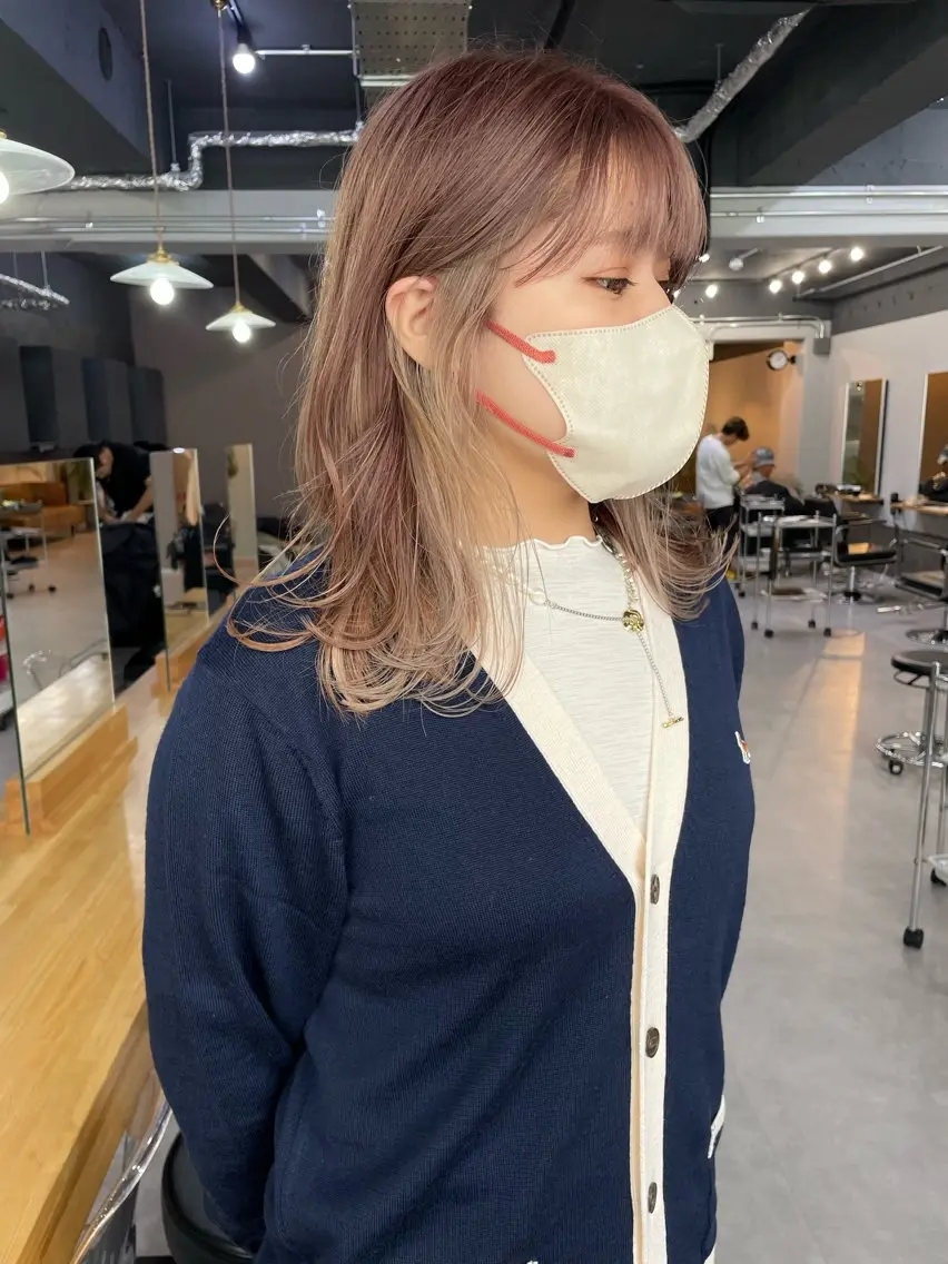 セミロング カット ヘアカラー トリートメント 倉辻 香奈子のヘアスタイル
