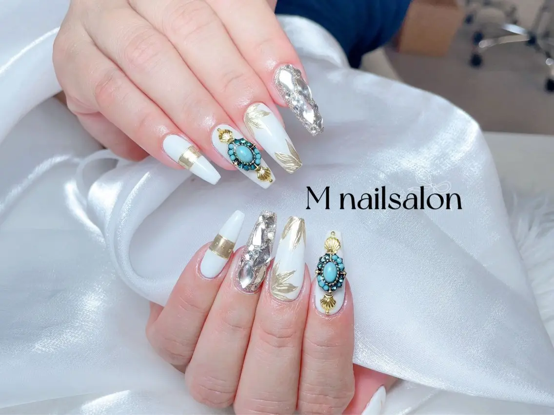 ネイル ハンドネイル M🌷nail 長さだし専門店のネイルデザイン