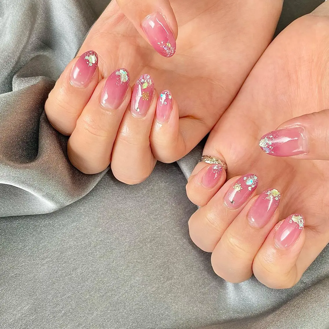 セミロング カラー パーマ ヘアアレンジ メンズ キッズ ネイル マツエク・マツパ アイブロウ 氷ネイル・うるうるネイル キラキラネイル el. by Aoのネイルデザイン