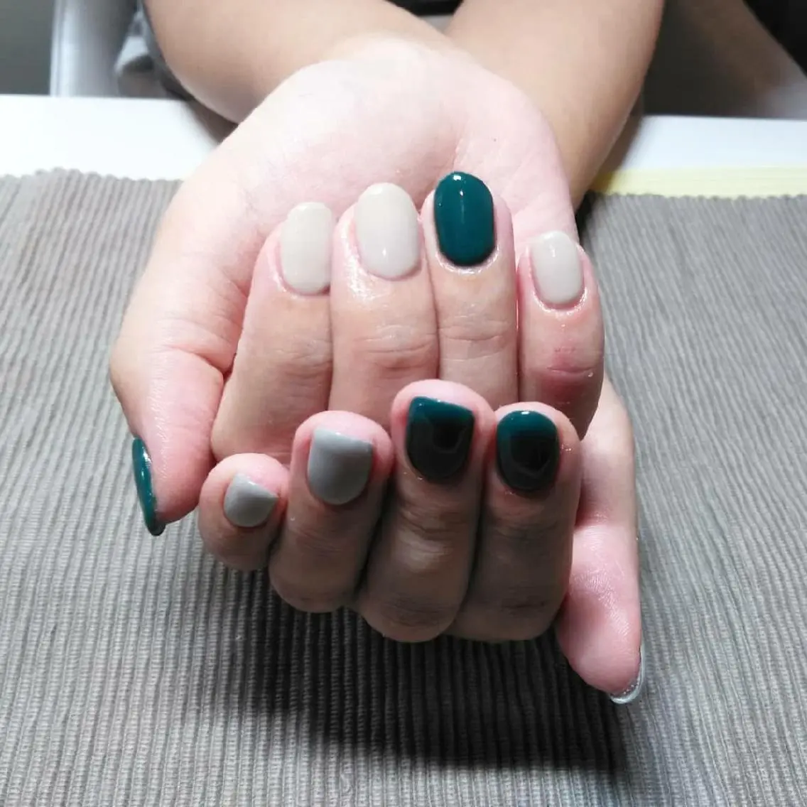 ネイル グリーン lylynail YUUKAのネイルデザイン