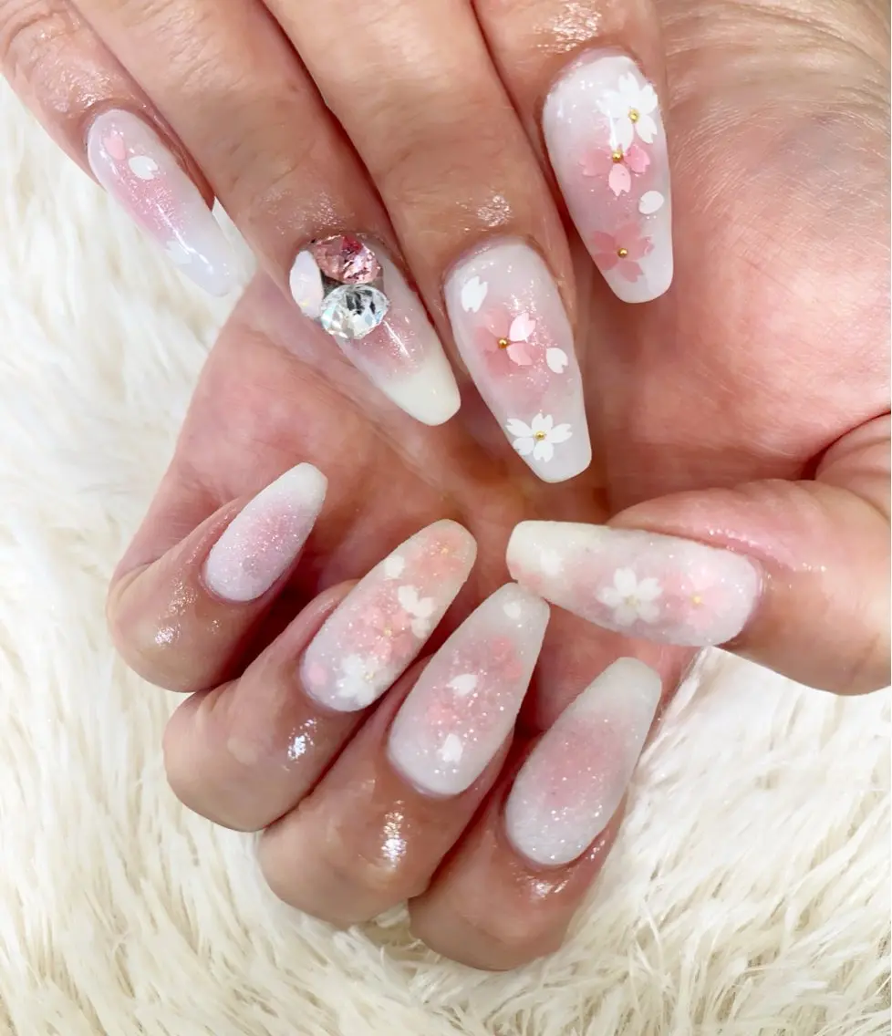 ネイル 桜ネイル 春ネイル ハンドネイル ネイルサロン nail_upのネイルデザイン