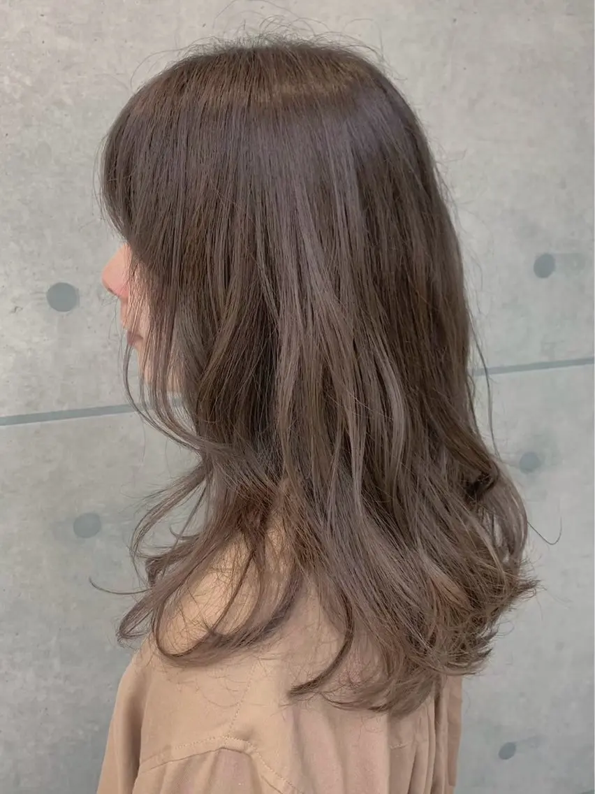 ロング カラー カット ヘアカラー トリートメント ブリーチなし 暖色カラー/井上あいのヘアスタイル