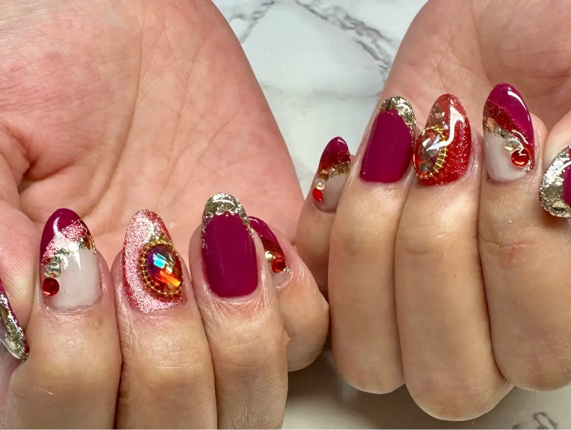 ネイル アートネイル チークネイル キラキラネイル ラメ(グリッター) マグネットネイル Mai’s nailのネイルデザイン