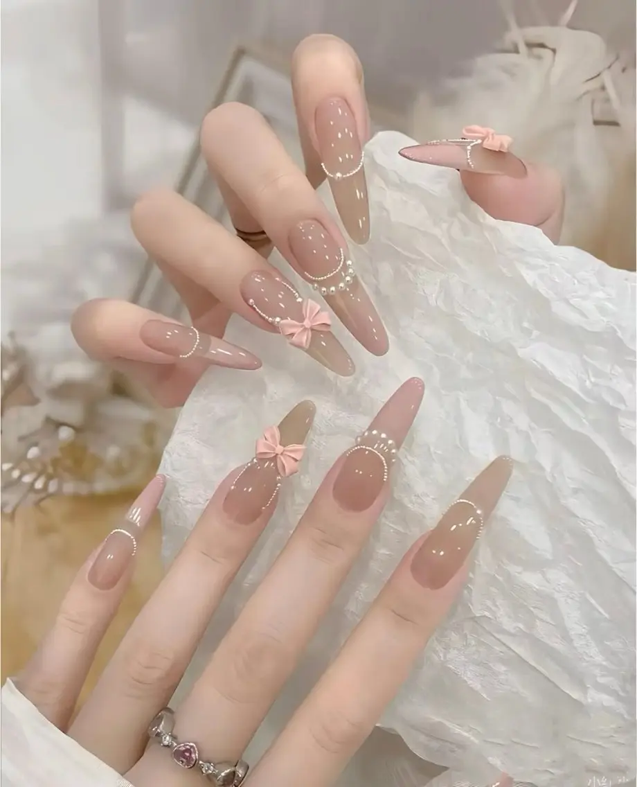 ネイル ハンドネイル ハンドケア The Nail & Eye Lashの眉毛・アイブロウイメージ