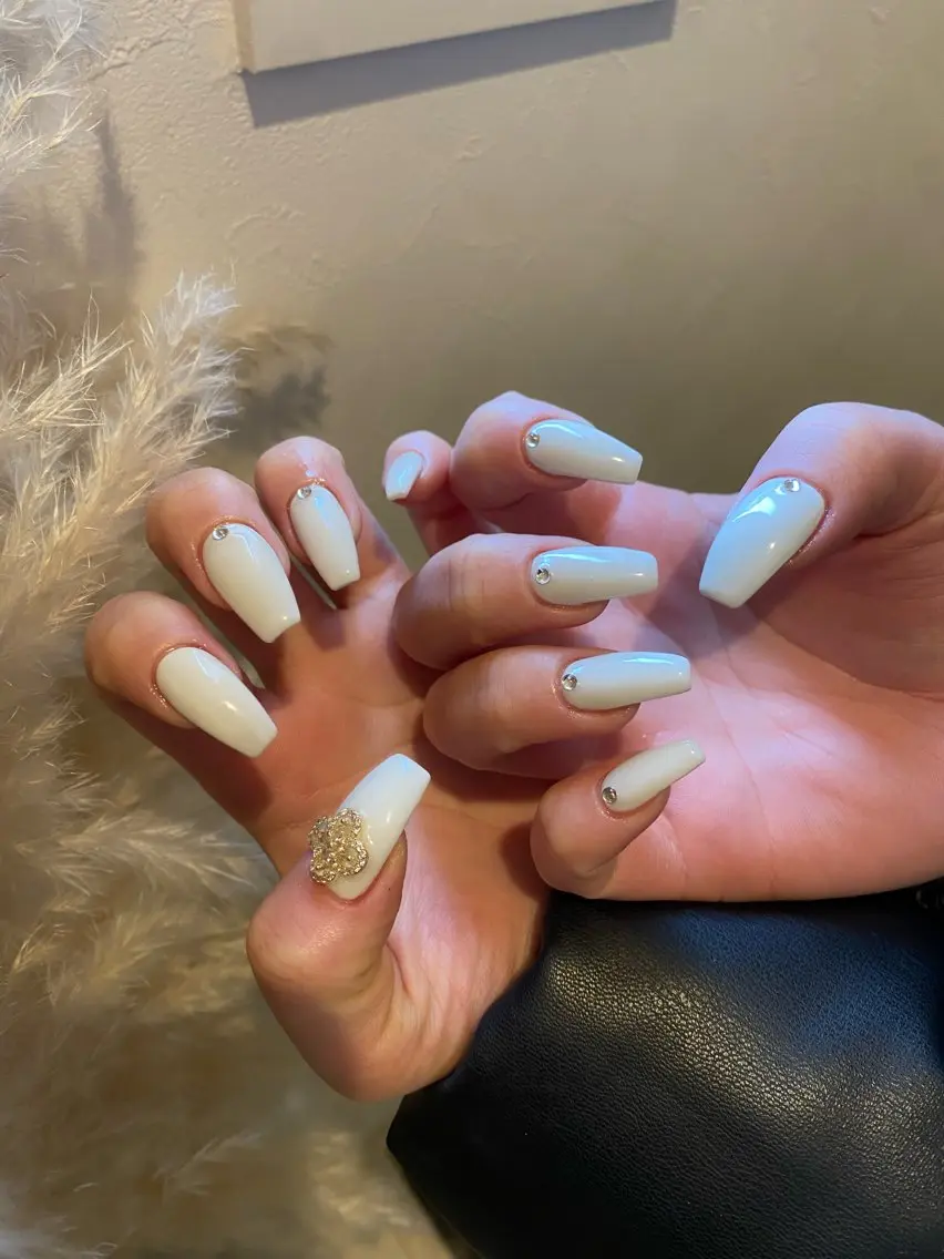 ネイル ハンドネイル Elle. ASAMIのネイルデザイン