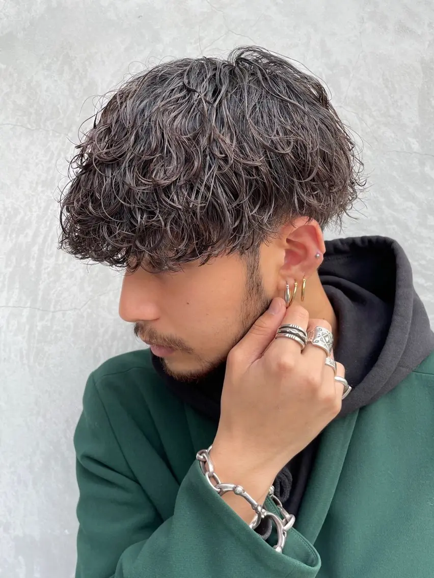 【学生限定】カット➕波巻きスパイラルパーマの写真