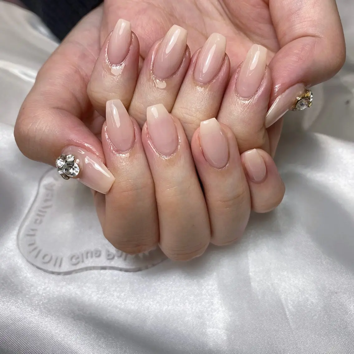 ネイル Tagi Nail 銀座店のネイルデザイン
