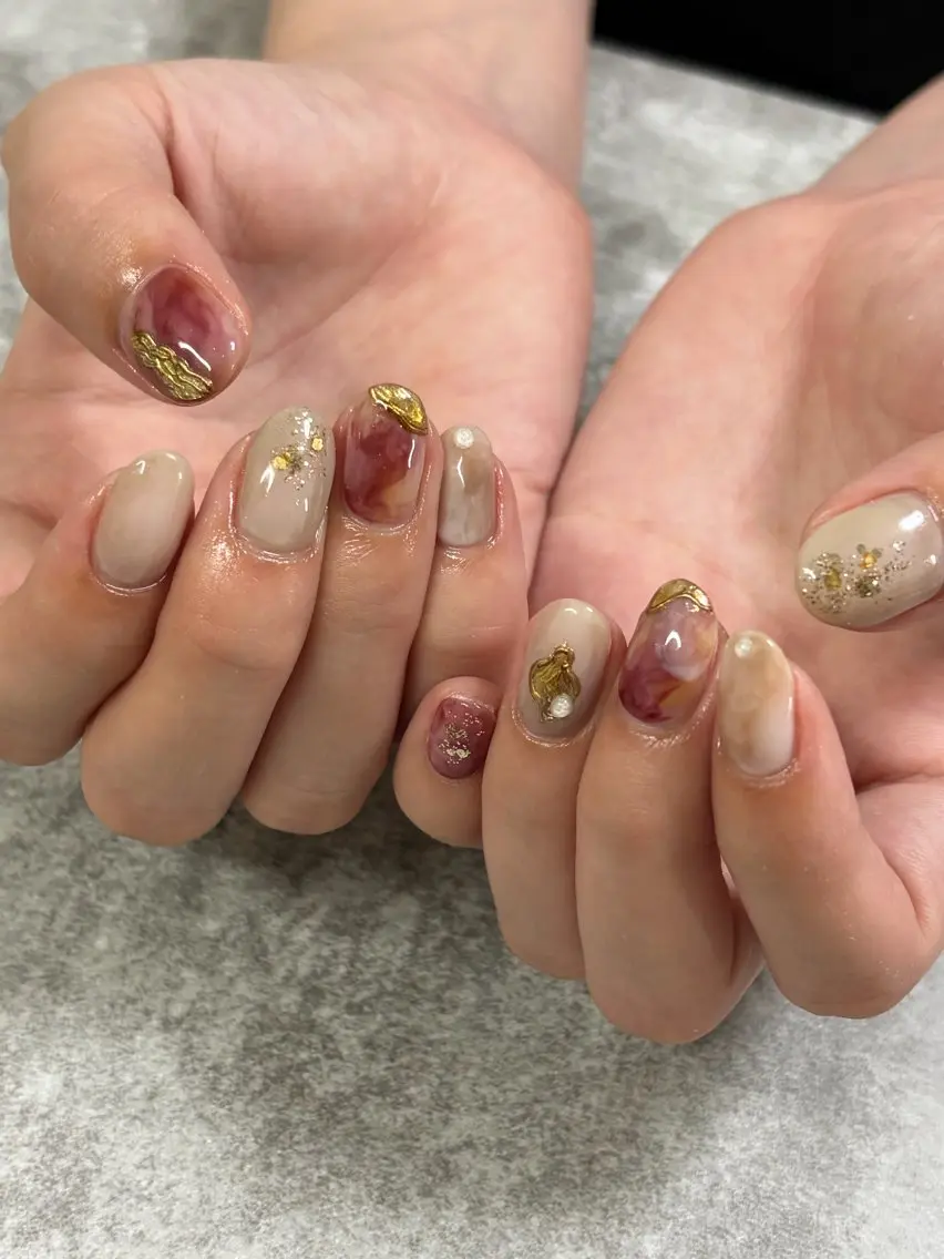 ネイル ハンドネイル FIORITURA Maikoのネイルデザイン