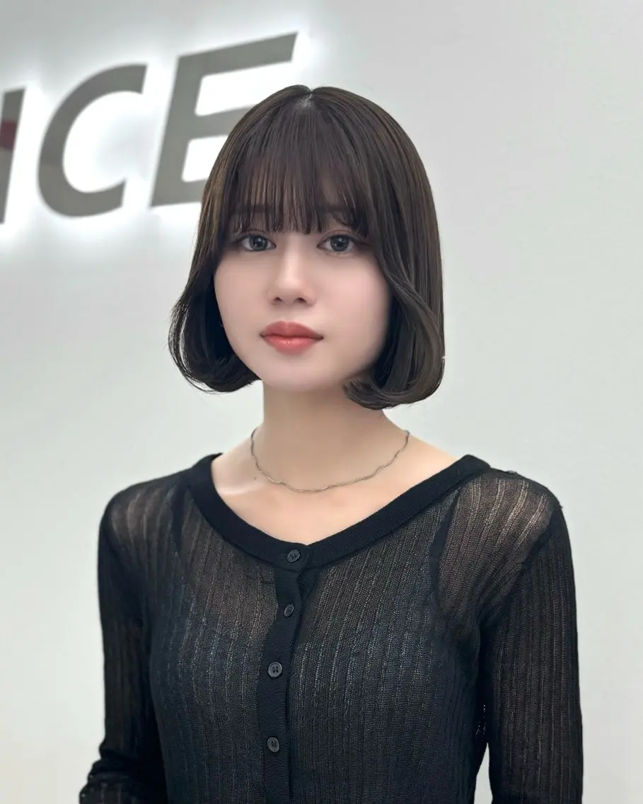 ショート カラー ヘアアレンジ カット 縮毛矯正 トリートメント ヘアセット 縮毛矯正🤍 ボブ/ HIKARIのヘアスタイル