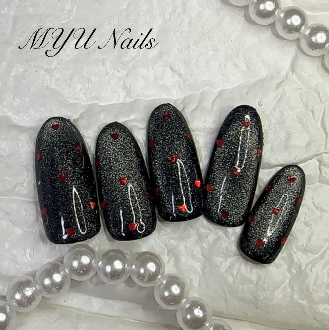 ネイル ジェルネイル ハート マグネットネイル 持ち込み ニュアンスネイル ニュアンスネイル🌈 MYU Nailsのネイルデザイン