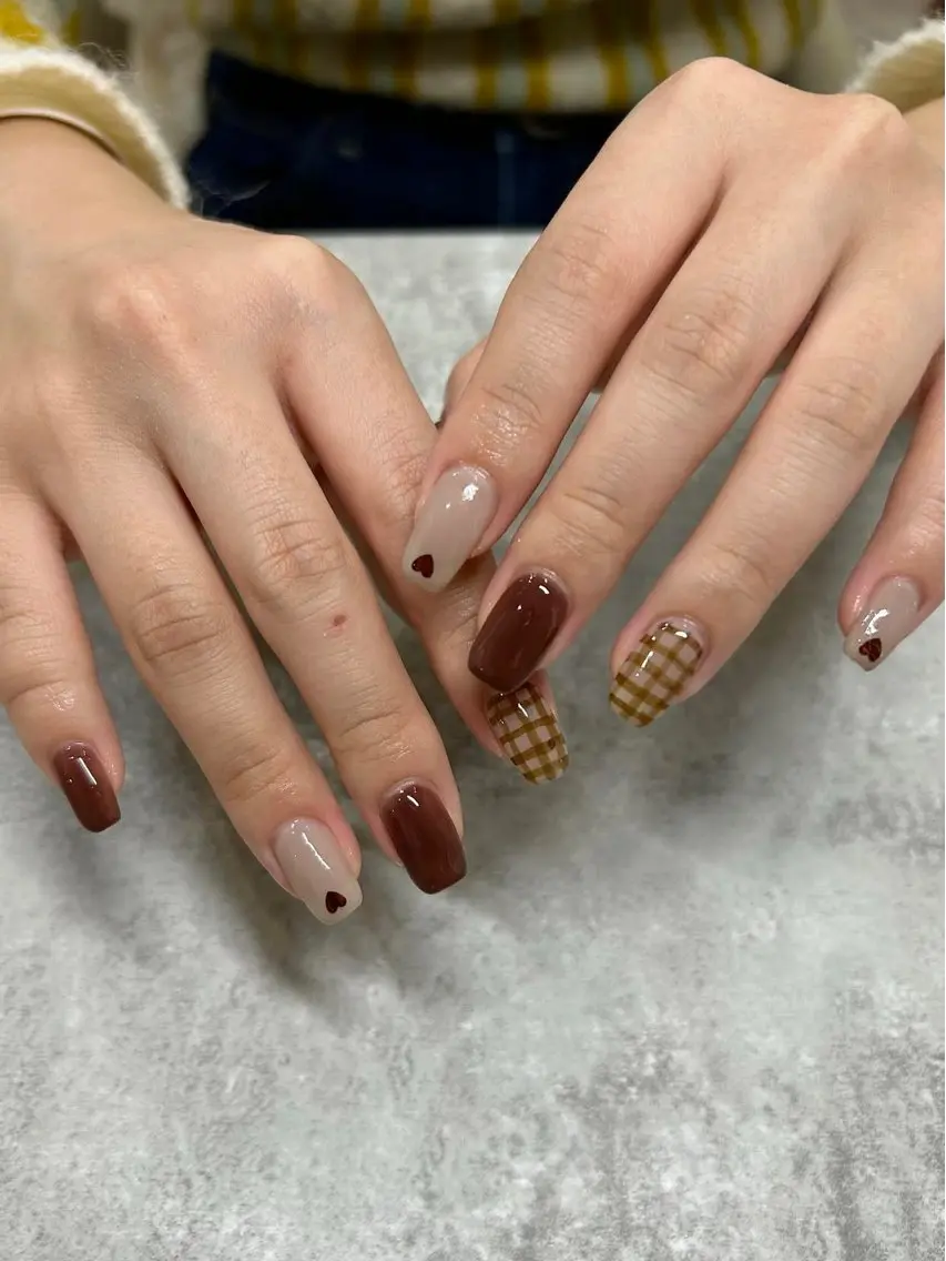 ネイル フレンチネイル ワンカラーネイル シンプルネイル Miu 川越東口ネイルサロンのネイルデザイン