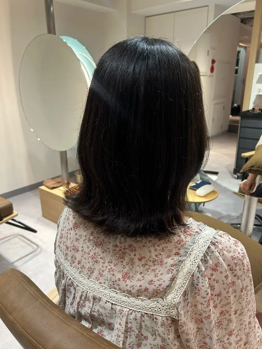ミディアム トリートメント 新井 心菜のヘアスタイル