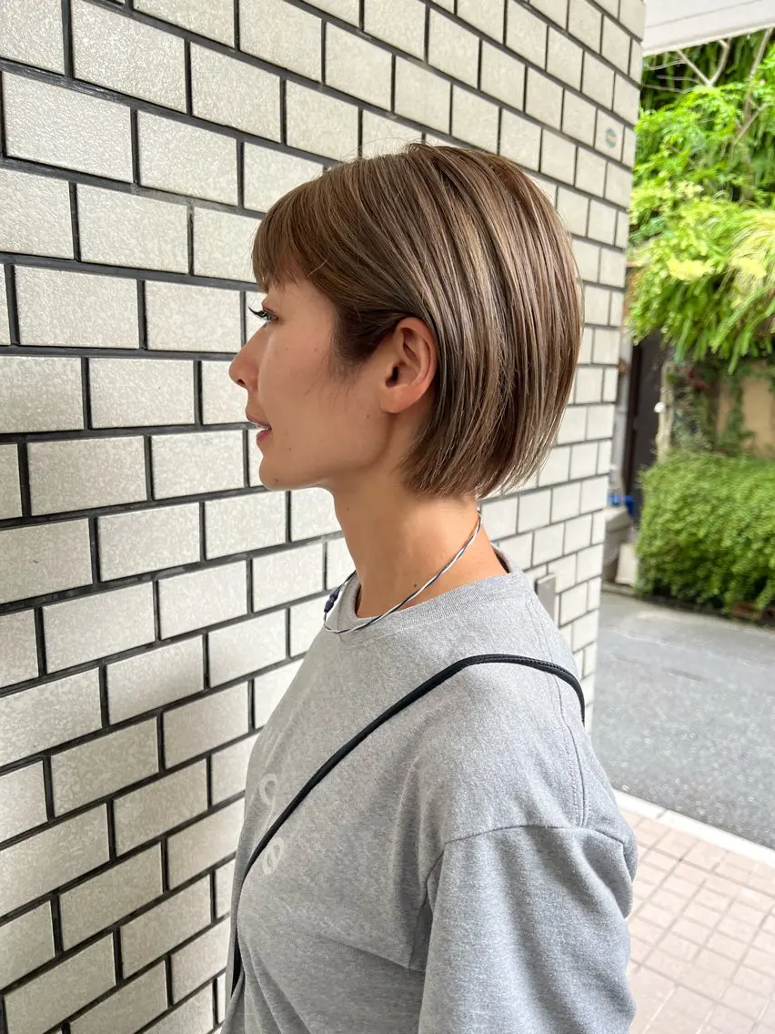ショート カラー ブリーチ カット ヘアカラー トリートメント takada kohのヘアスタイル